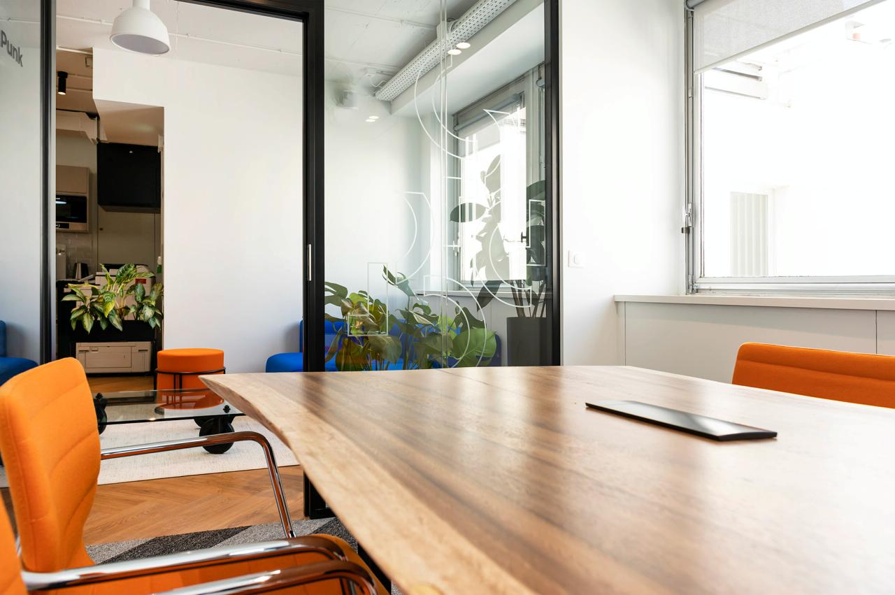 Coworking Paris 6m² Location coworking Paris OLBUR2425306 1